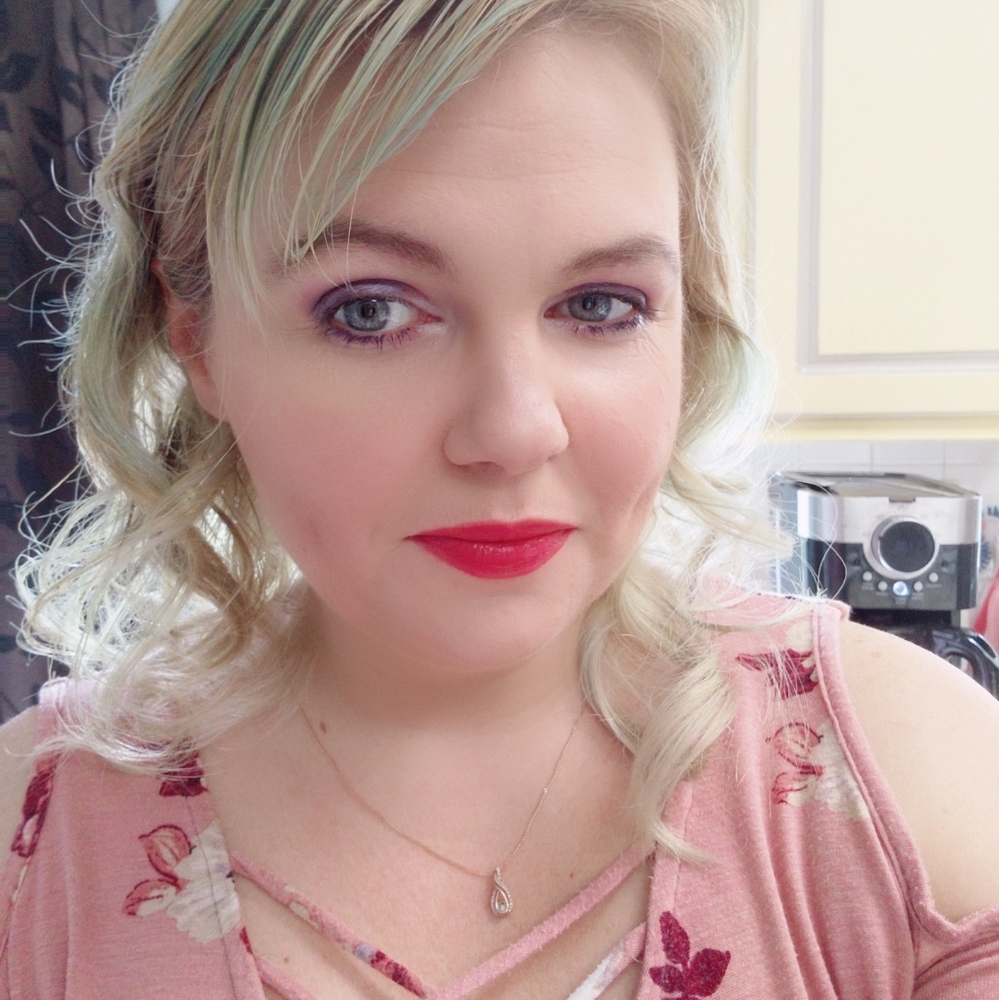 Meet your Posher, Melissa